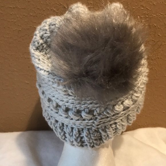 Bead Stitch Hand Crocheted Slouchy Hat/ Pom Pom - Picture 3 of 8